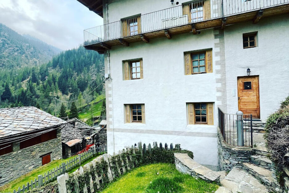 Frazione Ronchas Appartamento Abbé Chanoux La Trottola Champorcher