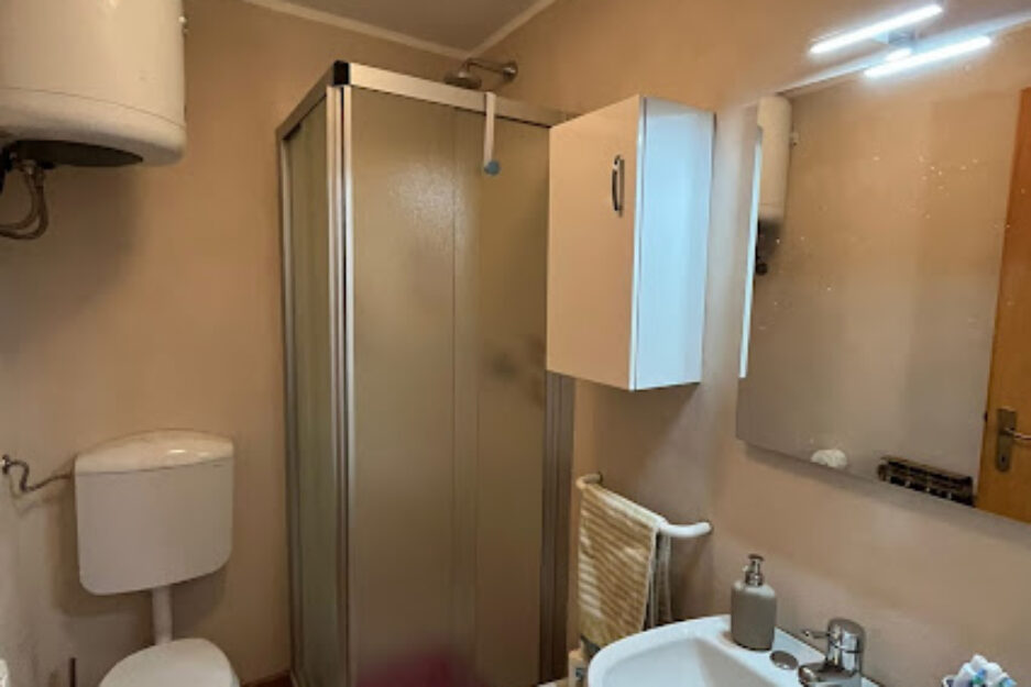 Proposta della Trottola Champorcher, Appartamento Sony a Chardonney Champorcher, bagno