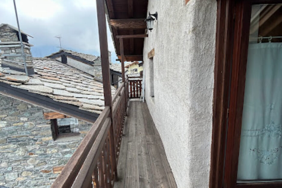 Petit Rosier Forneris La Trottola Champorcher