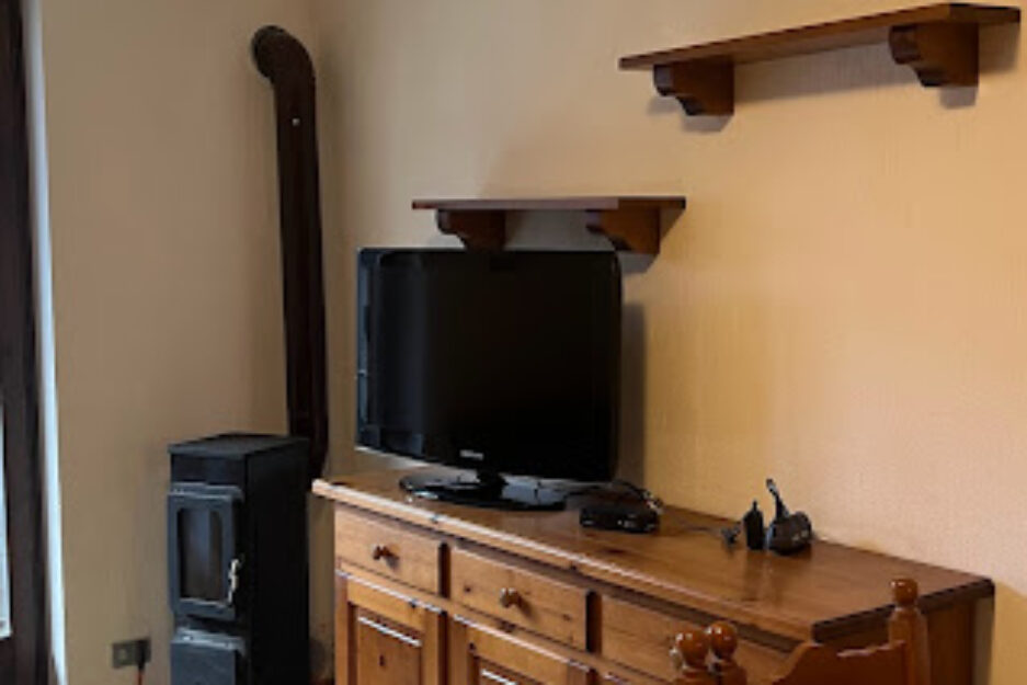 Frazione Mellier Lillaz1 P2 La Trottola Champorcher