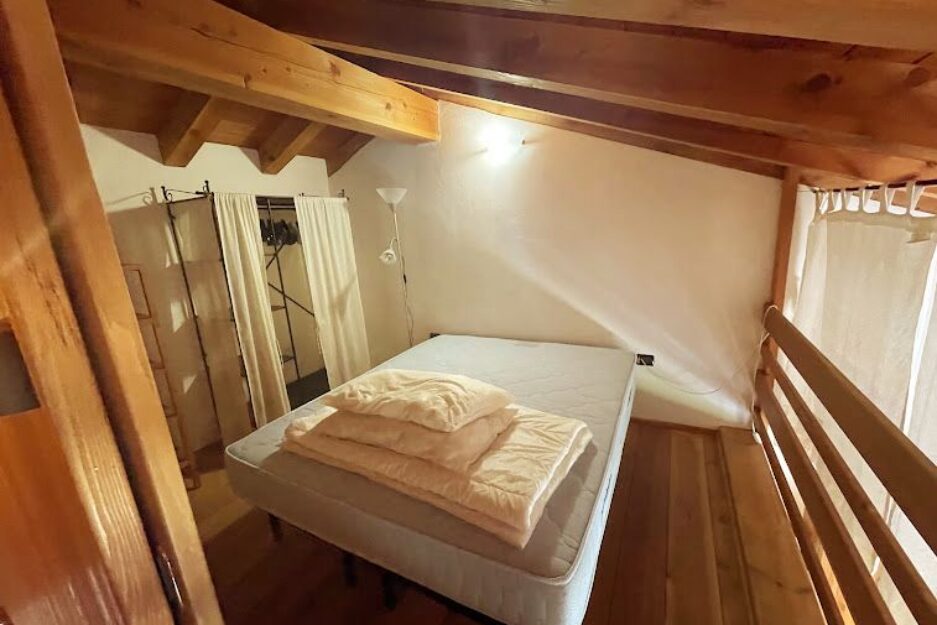 Frazione Mellier Lillaz 2 P3 La Trottola Champorcher