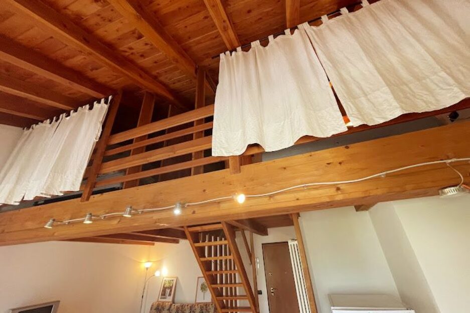 Frazione Mellier Lillaz 2 P3 La Trottola Champorcher