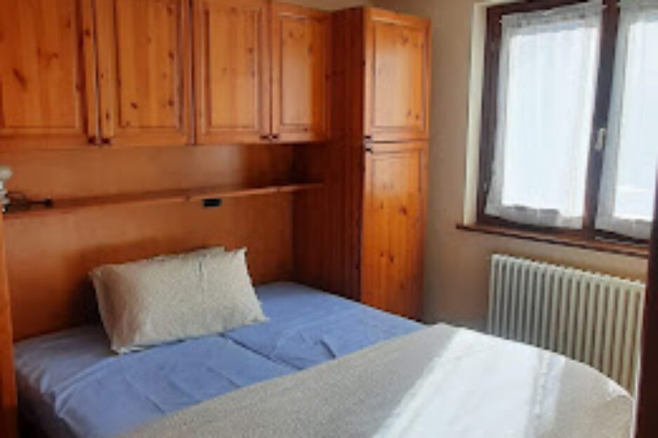 Frazione Mellier Lillaz 2 P6 La Trottola Champorcher