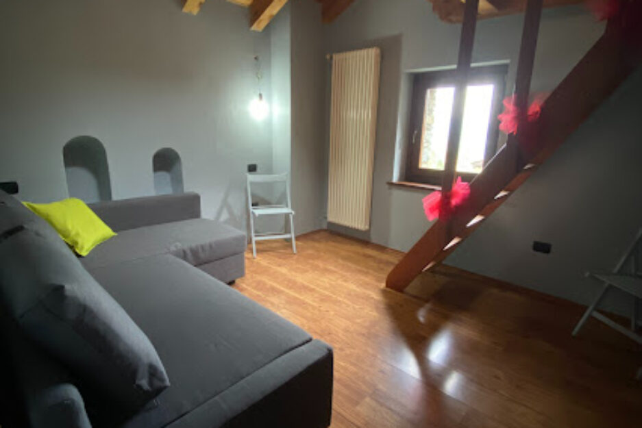 Frazione Gontier Petit Maison CIR 0006 La Trottola Champorcher